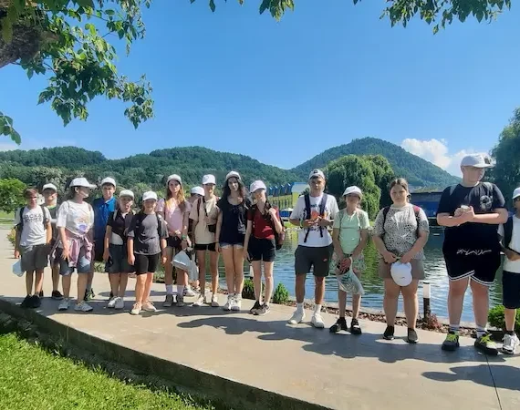 Grup de copii vulnerabili din Oradea la Tabăra de Vară Rotary 2026